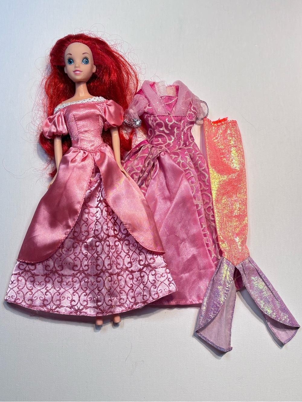 Beautiful Disney Ariel Doll & Fashion Bundle! ✨